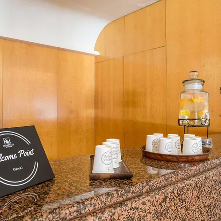 Exe Boston Hotel 4*