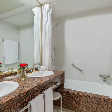 Otel Exe Boston 4*