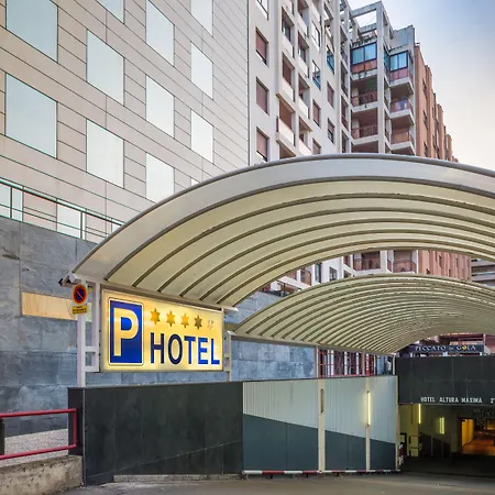 Exe Boston 4*