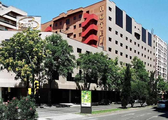 Hotell Exe Boston 4*